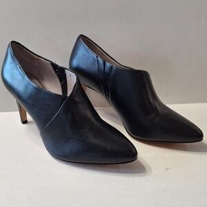 Johnston & Murphy Black Leather Quiet Luxury Preppy High Heel Ankle Booties Sz.7